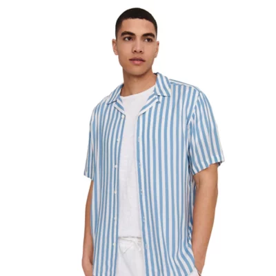 Chemise Garçon Gymboree Manches Courtes - Motif Shark Reef (récif De Requins) - Taille 4/4T - Verte
