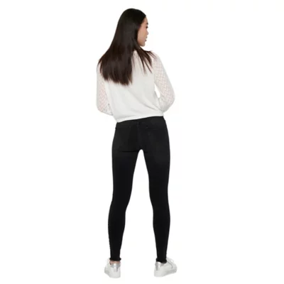 De trois quarts arrière