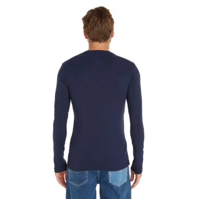 De trois quarts arrière