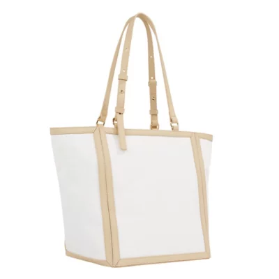 De trois quarts arrière