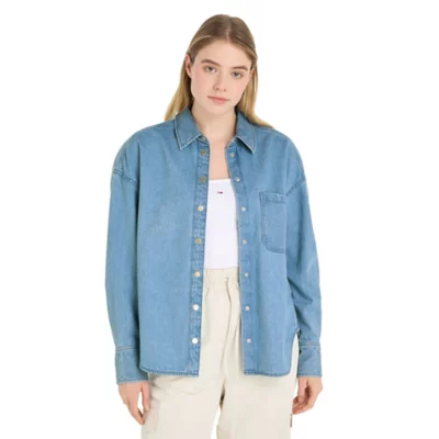 De trois quarts avant